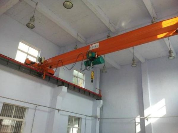 民权县吊车电话_吊车出租告诉你汽车吊车的分类