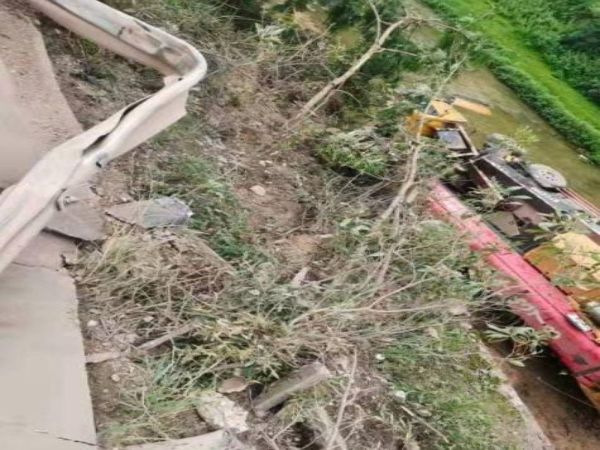 民权县吊车出租电话_高空吊车出租需要注意哪些事项